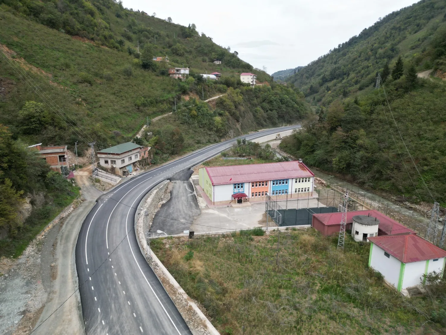 Arsin - Araklı Yol Ayrımı Atayurt Yolu 